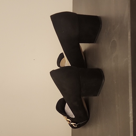 Suede Block Heels - Picture 4 of 6